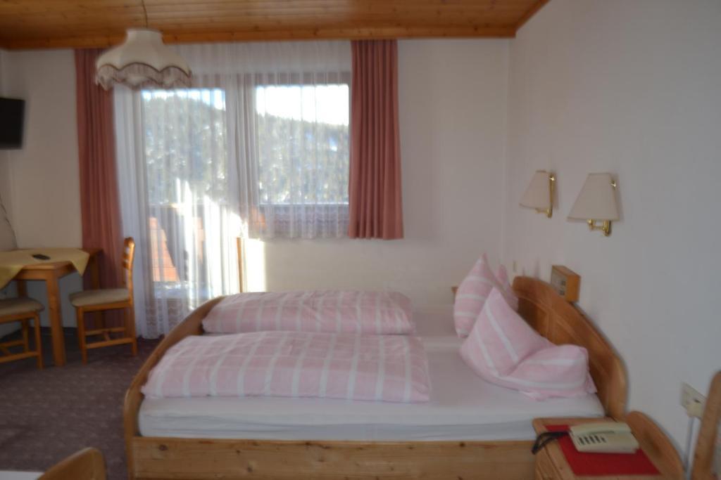 Innviertler Berggasthof Radstadt Bagian luar foto