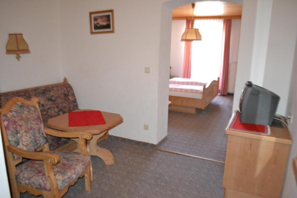 Innviertler Berggasthof Radstadt Bagian luar foto